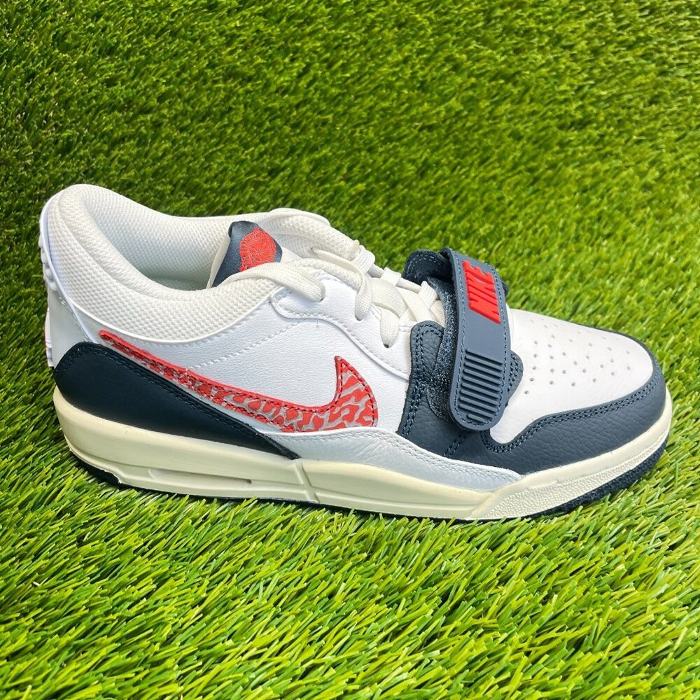 Nike Air Jordan Legacy 312 Low Boys Size 6.5Y White Blue Casual Shoes Sneakers